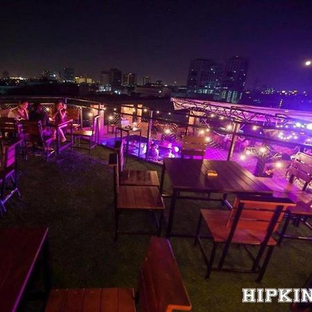 Oyo 796 Paradise Sukhumvit Hotel Бангкок Экстерьер фото