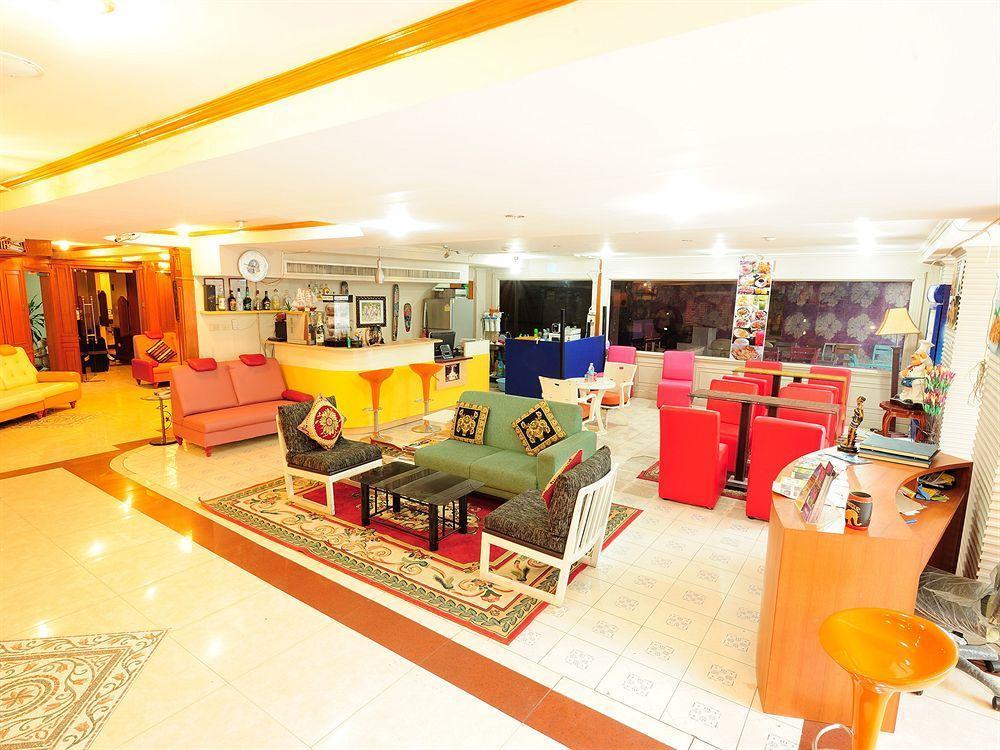 Oyo 796 Paradise Sukhumvit Hotel Бангкок Экстерьер фото